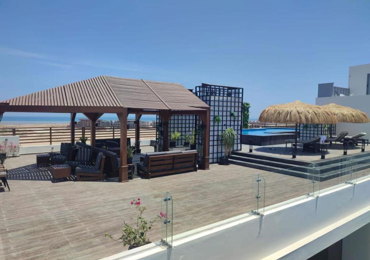 Sanctuary Sunlit Hurghada Haven With 4 Pools, Rooftop Sunsets & Gourmet Bites Steps Away Екстер'єр фото
