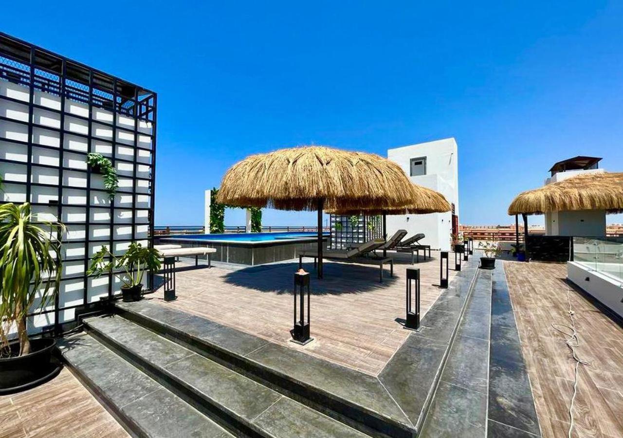 Sanctuary Sunlit Hurghada Haven With 4 Pools, Rooftop Sunsets & Gourmet Bites Steps Away Екстер'єр фото
